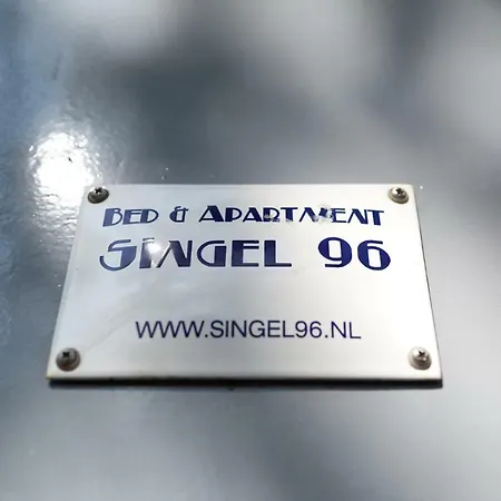 Bed&apartment Singel 96 Amsterdam